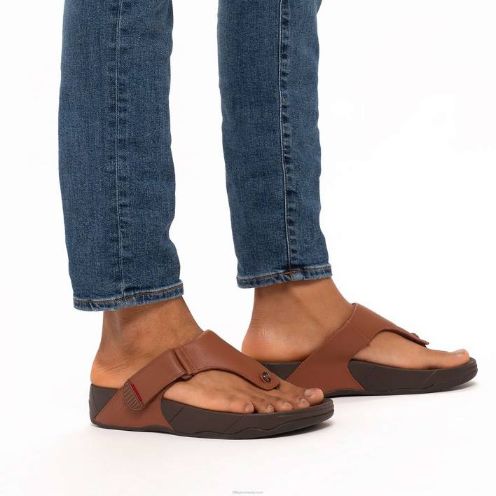 bărbați 8T84T119 bronz închis flip flops din piele trakk ii Fitflop