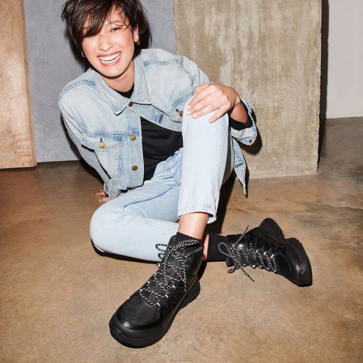 femei 8T84T299 tot negru cizme de mers cu amestec de piele neo-d-hyker Fitflop