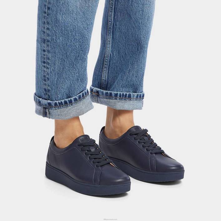 femei 8T84T245 toate marinele pantofi sport din piele de raliu Fitflop