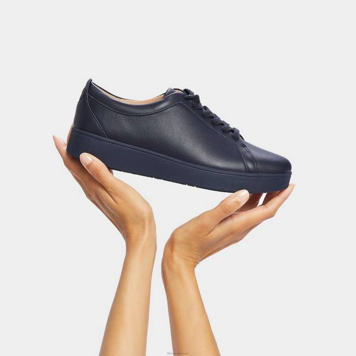 femei 8T84T245 toate marinele pantofi sport din piele de raliu Fitflop